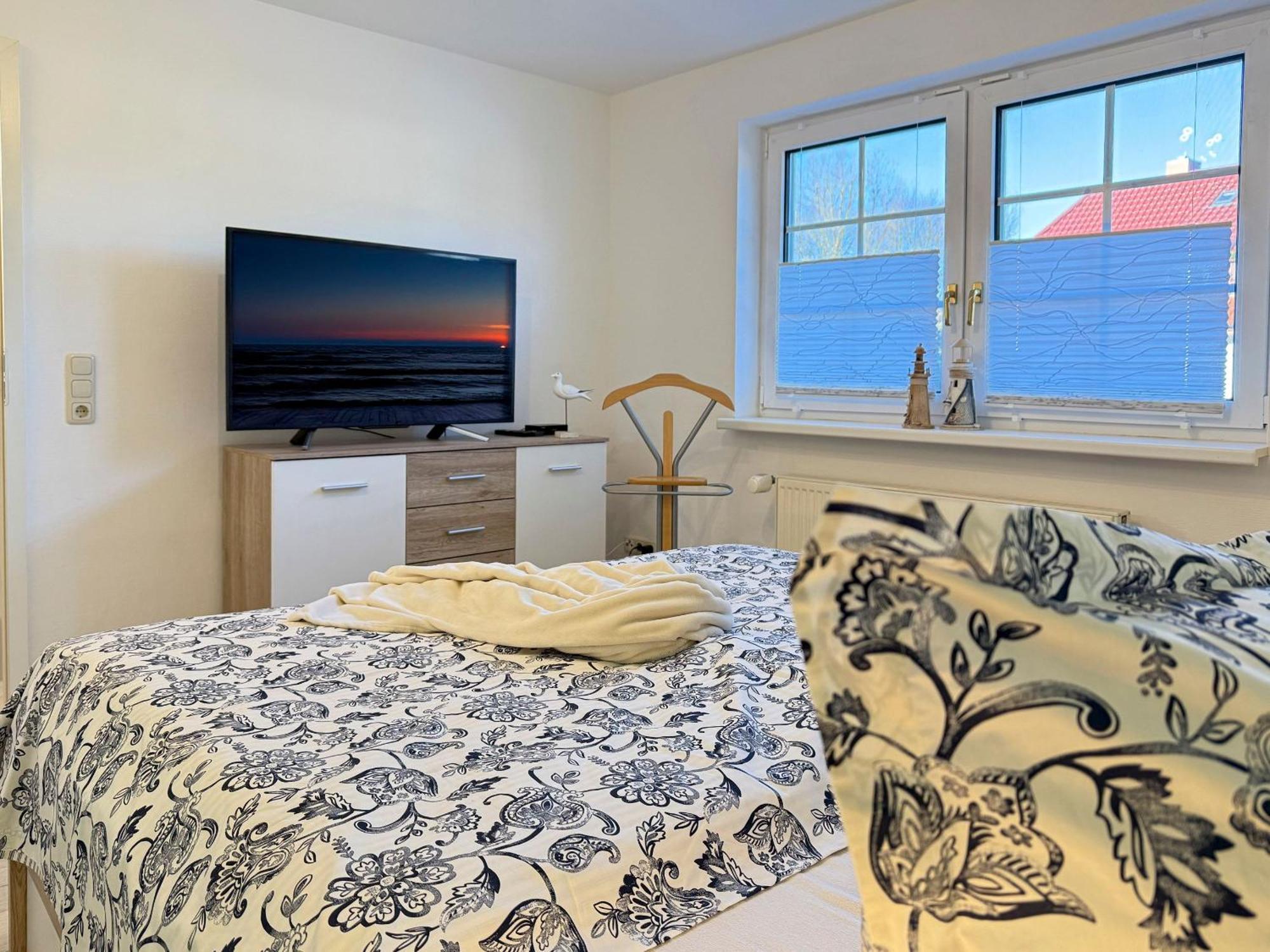 Hafenkoje Unterdeck Gartenwohnung Prerow Buitenkant foto